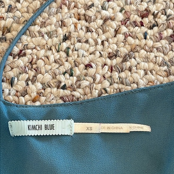 Kimchi Blue Scalloped Edge Cami. EUC - Picture 5 of 7